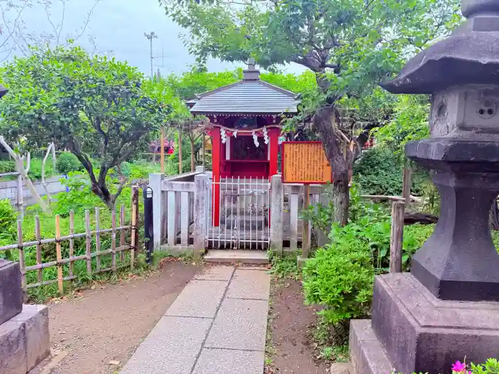 亀戸天神社の{uncategorized: "未分類", other: "その他", undefined: "問題あり", building: "その他建物", grave: "お墓", sacred_gate: "鳥居", guardian: "狛犬", statue: "像", buddha: "仏像", history: "歴史", nature: "自然", garden: "庭園", animal: "動物", pagoda: "塔", temizu: "手水舎", mountain_gate: "山門・神門", sanctuary: "本殿・本堂", subordinate: "末社・摂社", art: "芸術", scenery: "景色", jizo: "地蔵", ema: "絵馬", goshuin: "御朱印", omikuji: "おみくじ", items: "授与品その他", amulet: "お守り", goshuincho: "御朱印帳", eats: "食事", festival: "お祭り", votive_dance: "神楽", shichigosan: "七五三参", wedding: "結婚式", experience: "体験その他", initially: "初詣", around: "周辺", anti_infection: "感染症対策"}