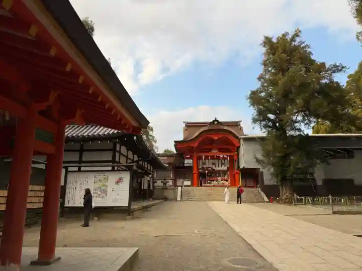 石清水八幡宮の{uncategorized: "未分類", other: "その他", undefined: "問題あり", building: "その他建物", grave: "お墓", sacred_gate: "鳥居", guardian: "狛犬", statue: "像", buddha: "仏像", history: "歴史", nature: "自然", garden: "庭園", animal: "動物", pagoda: "塔", temizu: "手水舎", mountain_gate: "山門・神門", sanctuary: "本殿・本堂", subordinate: "末社・摂社", art: "芸術", scenery: "景色", jizo: "地蔵", ema: "絵馬", goshuin: "御朱印", omikuji: "おみくじ", items: "授与品その他", amulet: "お守り", goshuincho: "御朱印帳", eats: "食事", festival: "お祭り", votive_dance: "神楽", shichigosan: "七五三参", wedding: "結婚式", experience: "体験その他", initially: "初詣", around: "周辺", anti_infection: "感染症対策"}