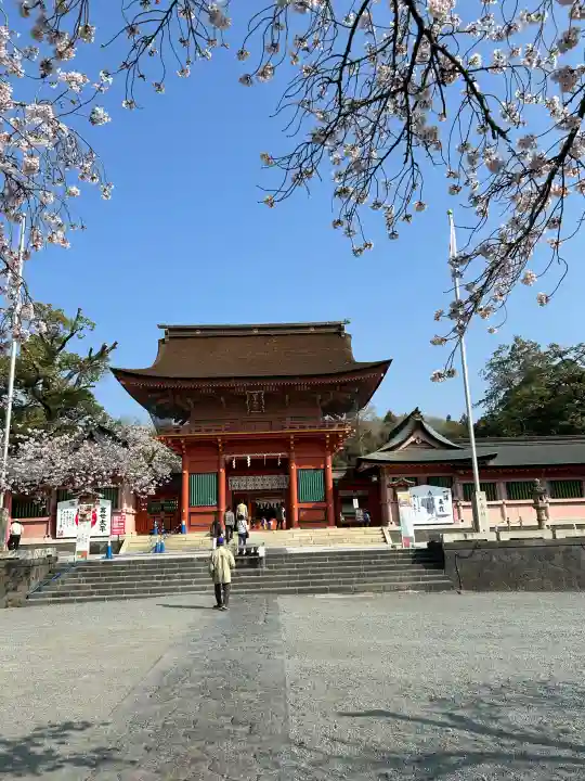 富士山本宮浅間大社の{uncategorized: "未分類", other: "その他", undefined: "問題あり", building: "その他建物", grave: "お墓", sacred_gate: "鳥居", guardian: "狛犬", statue: "像", buddha: "仏像", history: "歴史", nature: "自然", garden: "庭園", animal: "動物", pagoda: "塔", temizu: "手水舎", mountain_gate: "山門・神門", sanctuary: "本殿・本堂", subordinate: "末社・摂社", art: "芸術", scenery: "景色", jizo: "地蔵", ema: "絵馬", goshuin: "御朱印", omikuji: "おみくじ", items: "授与品その他", amulet: "お守り", goshuincho: "御朱印帳", eats: "食事", festival: "お祭り", votive_dance: "神楽", shichigosan: "七五三参", wedding: "結婚式", experience: "体験その他", initially: "初詣", around: "周辺", anti_infection: "感染症対策"}