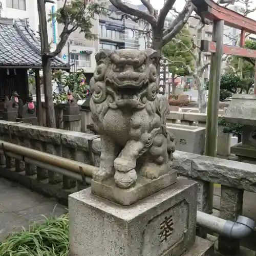 野見宿禰神社の狛犬