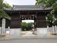 泊神社の山門・神門