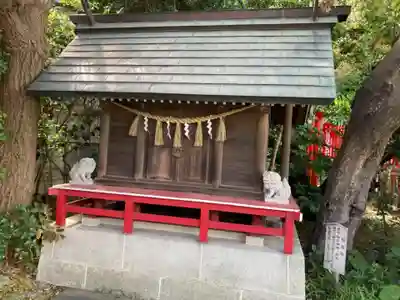 鵠沼伏見稲荷神社の末社・摂社