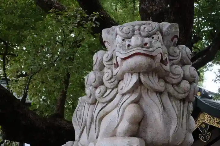 穴八幡宮の{uncategorized: "未分類", other: "その他", undefined: "問題あり", building: "その他建物", grave: "お墓", sacred_gate: "鳥居", guardian: "狛犬", statue: "像", buddha: "仏像", history: "歴史", nature: "自然", garden: "庭園", animal: "動物", pagoda: "塔", temizu: "手水舎", mountain_gate: "山門・神門", sanctuary: "本殿・本堂", subordinate: "末社・摂社", art: "芸術", scenery: "景色", jizo: "地蔵", ema: "絵馬", goshuin: "御朱印", omikuji: "おみくじ", items: "授与品その他", amulet: "お守り", goshuincho: "御朱印帳", eats: "食事", festival: "お祭り", votive_dance: "神楽", shichigosan: "七五三参", wedding: "結婚式", experience: "体験その他", initially: "初詣", around: "周辺", anti_infection: "感染症対策"}