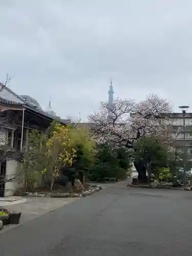 東本願寺(東京都)