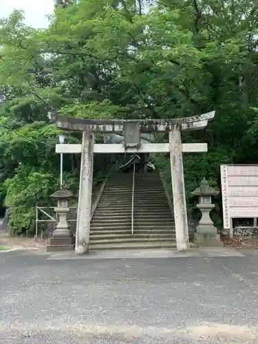 平濱八幡宮の鳥居