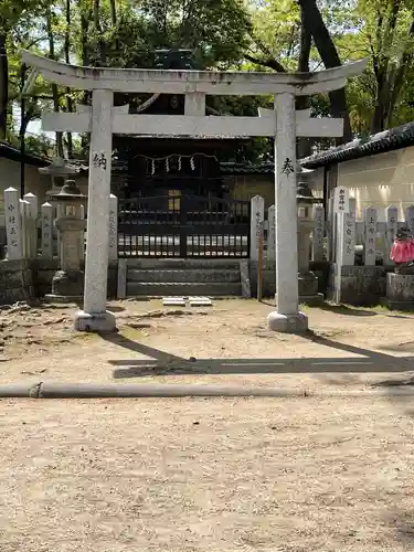 猪名野神社の末社・摂社