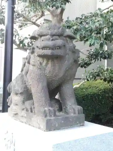 金ヶ作熊野神社の狛犬