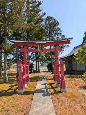 神明宮の{uncategorized: "未分類", other: "その他", undefined: "問題あり", building: "その他建物", grave: "お墓", sacred_gate: "鳥居", guardian: "狛犬", statue: "像", buddha: "仏像", history: "歴史", nature: "自然", garden: "庭園", animal: "動物", pagoda: "塔", temizu: "手水舎", mountain_gate: "山門・神門", sanctuary: "本殿・本堂", subordinate: "末社・摂社", art: "芸術", scenery: "景色", jizo: "地蔵", ema: "絵馬", goshuin: "御朱印", omikuji: "おみくじ", items: "授与品その他", amulet: "お守り", goshuincho: "御朱印帳", eats: "食事", festival: "お祭り", votive_dance: "神楽", shichigosan: "七五三参", wedding: "結婚式", experience: "体験その他", initially: "初詣", around: "周辺", anti_infection: "感染症対策"}