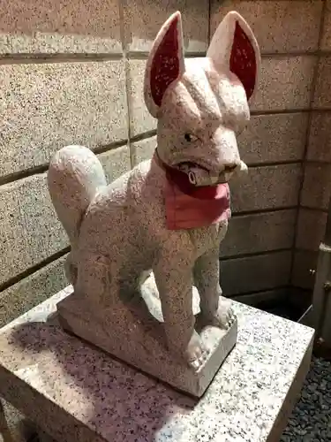 橘稲荷神社の狛犬