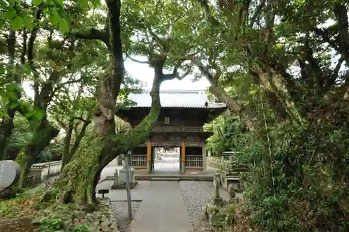最御崎寺の山門・神門