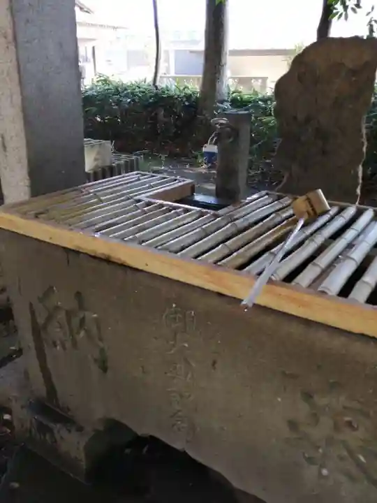 沓掛香取神社の手水舎