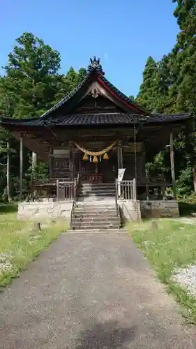 二上射水神社の本殿