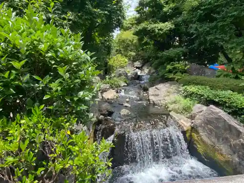 浅草神社の庭園