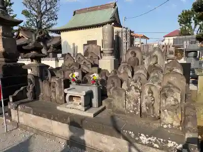 東善寺の像