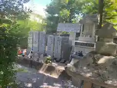 穴切大神社の建物その他