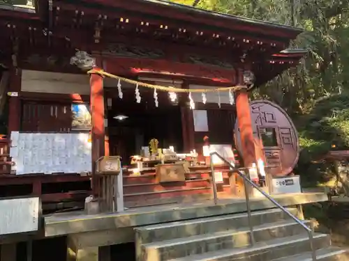 聖神社の本殿