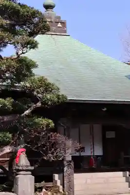 極楽寺（霊鷲山感應院極楽律寺）の{uncategorized: "未分類", other: "その他", undefined: "問題あり", building: "その他建物", grave: "お墓", sacred_gate: "鳥居", guardian: "狛犬", statue: "像", buddha: "仏像", history: "歴史", nature: "自然", garden: "庭園", animal: "動物", pagoda: "塔", temizu: "手水舎", mountain_gate: "山門・神門", sanctuary: "本殿・本堂", subordinate: "末社・摂社", art: "芸術", scenery: "景色", jizo: "地蔵", ema: "絵馬", goshuin: "御朱印", omikuji: "おみくじ", items: "授与品その他", amulet: "お守り", goshuincho: "御朱印帳", eats: "食事", festival: "お祭り", votive_dance: "神楽", shichigosan: "七五三参", wedding: "結婚式", experience: "体験その他", initially: "初詣", around: "周辺", anti_infection: "感染症対策"}