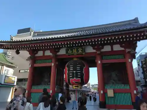 浅草寺の山門