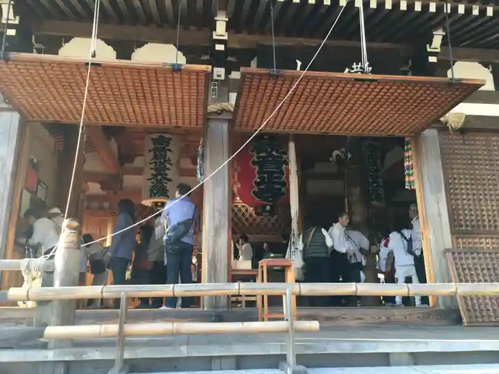 観音正寺の本殿・本堂