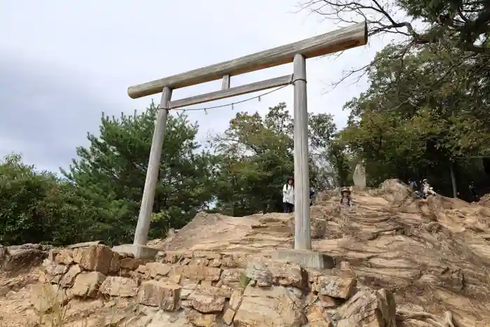 金刀比羅神社の鳥居