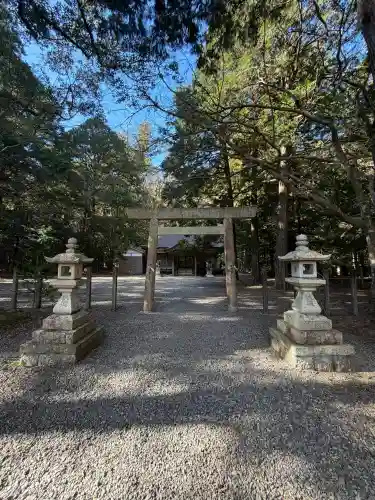 八柱神社（大内山）の{uncategorized: "未分類", other: "その他", undefined: "問題あり", building: "その他建物", grave: "お墓", sacred_gate: "鳥居", guardian: "狛犬", statue: "像", buddha: "仏像", history: "歴史", nature: "自然", garden: "庭園", animal: "動物", pagoda: "塔", temizu: "手水舎", mountain_gate: "山門・神門", sanctuary: "本殿・本堂", subordinate: "末社・摂社", art: "芸術", scenery: "景色", jizo: "地蔵", ema: "絵馬", goshuin: "御朱印", omikuji: "おみくじ", items: "授与品その他", amulet: "お守り", goshuincho: "御朱印帳", eats: "食事", festival: "お祭り", votive_dance: "神楽", shichigosan: "七五三参", wedding: "結婚式", experience: "体験その他", initially: "初詣", around: "周辺", anti_infection: "感染症対策"}