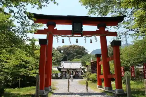 丹生官省符神社の鳥居