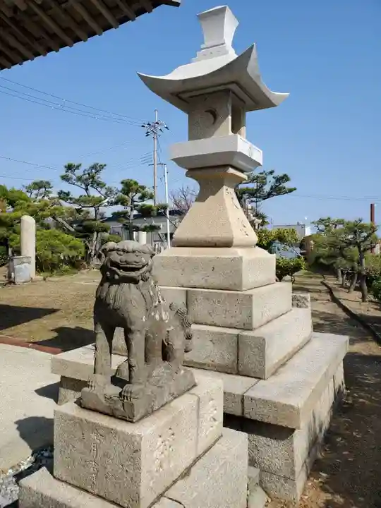 住吉神社の狛犬