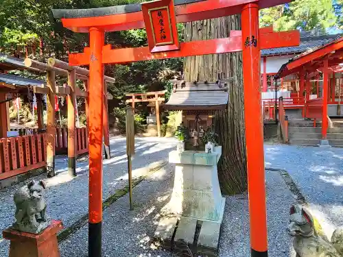 安志加茂神社の末社