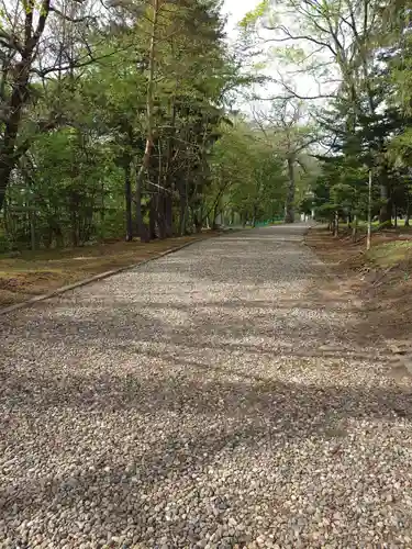 女満別神社の庭園