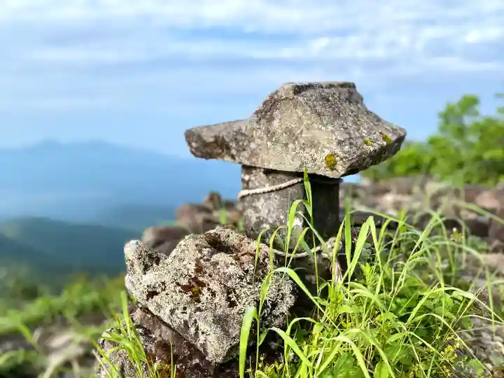 山家神社奥宮の末社・摂社