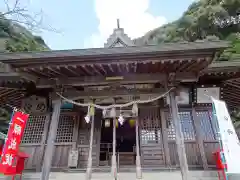 葛城神社の本殿