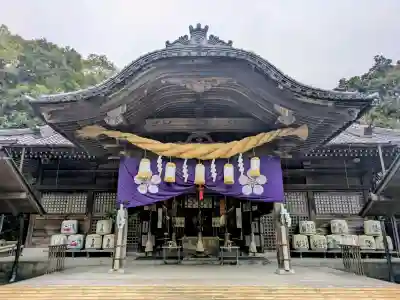 潮江天満宮の{uncategorized: "未分類", other: "その他", undefined: "問題あり", building: "その他建物", grave: "お墓", sacred_gate: "鳥居", guardian: "狛犬", statue: "像", buddha: "仏像", history: "歴史", nature: "自然", garden: "庭園", animal: "動物", pagoda: "塔", temizu: "手水舎", mountain_gate: "山門・神門", sanctuary: "本殿・本堂", subordinate: "末社・摂社", art: "芸術", scenery: "景色", jizo: "地蔵", ema: "絵馬", goshuin: "御朱印", omikuji: "おみくじ", items: "授与品その他", amulet: "お守り", goshuincho: "御朱印帳", eats: "食事", festival: "お祭り", votive_dance: "神楽", shichigosan: "七五三参", wedding: "結婚式", experience: "体験その他", initially: "初詣", around: "周辺", anti_infection: "感染症対策"}