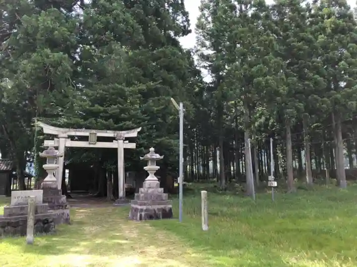 苅田姫神社の鳥居