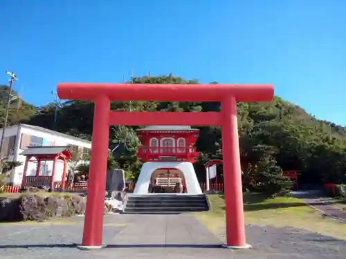 龍宮神社の鳥居