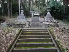 若宮八幡社の建物その他