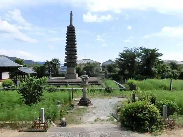 般若寺 ❁コスモス寺❁の庭園