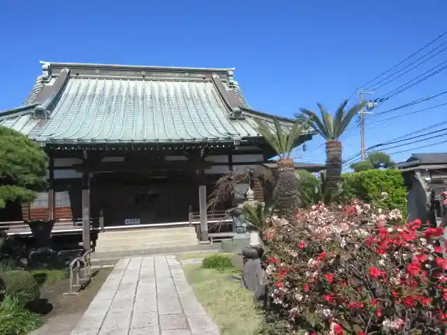 九品寺の本殿・本堂