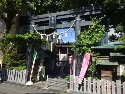 菊名神社の鳥居