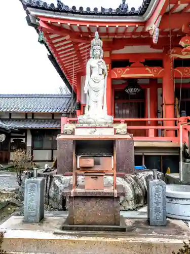 美江寺の仏像