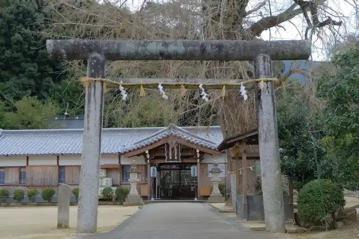 丹生酒殿神社の鳥居