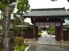 大坊本行寺の山門