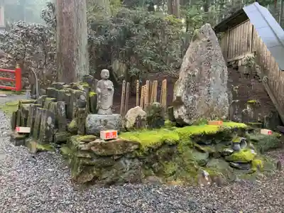 御岩神社のその他建物