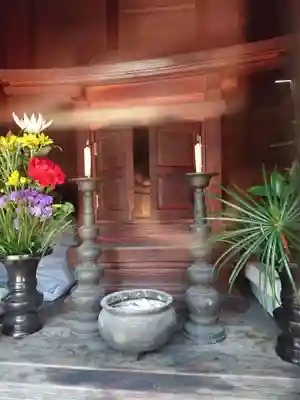 祠の本殿・本堂