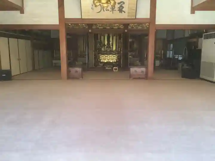開闡寺の本殿・本堂