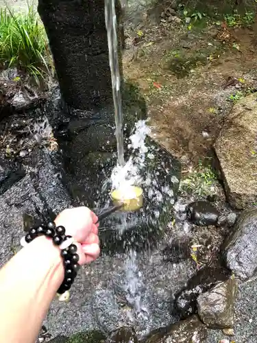 美奈宜神社の手水舎
