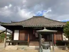 荘厳浄土寺の本殿