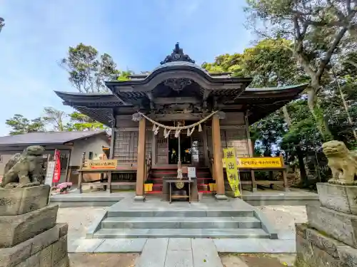 堀出神社の{uncategorized: "未分類", other: "その他", undefined: "問題あり", building: "その他建物", grave: "お墓", sacred_gate: "鳥居", guardian: "狛犬", statue: "像", buddha: "仏像", history: "歴史", nature: "自然", garden: "庭園", animal: "動物", pagoda: "塔", temizu: "手水舎", mountain_gate: "山門・神門", sanctuary: "本殿・本堂", subordinate: "末社・摂社", art: "芸術", scenery: "景色", jizo: "地蔵", ema: "絵馬", goshuin: "御朱印", omikuji: "おみくじ", items: "授与品その他", amulet: "お守り", goshuincho: "御朱印帳", eats: "食事", festival: "お祭り", votive_dance: "神楽", shichigosan: "七五三参", wedding: "結婚式", experience: "体験その他", initially: "初詣", around: "周辺", anti_infection: "感染症対策"}