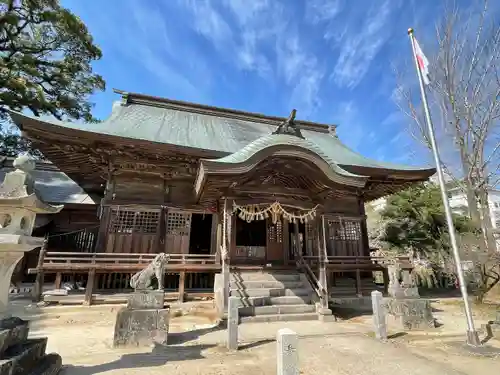 與止日女神社の本殿・本堂