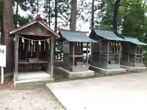 蠶養國神社の末社・摂社