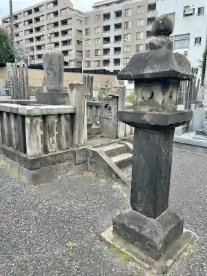 妙極院の{uncategorized: "未分類", other: "その他", undefined: "問題あり", building: "その他建物", grave: "お墓", sacred_gate: "鳥居", guardian: "狛犬", statue: "像", buddha: "仏像", history: "歴史", nature: "自然", garden: "庭園", animal: "動物", pagoda: "塔", temizu: "手水舎", mountain_gate: "山門・神門", sanctuary: "本殿・本堂", subordinate: "末社・摂社", art: "芸術", scenery: "景色", jizo: "地蔵", ema: "絵馬", goshuin: "御朱印", omikuji: "おみくじ", items: "授与品その他", amulet: "お守り", goshuincho: "御朱印帳", eats: "食事", festival: "お祭り", votive_dance: "神楽", shichigosan: "七五三参", wedding: "結婚式", experience: "体験その他", initially: "初詣", around: "周辺", anti_infection: "感染症対策"}